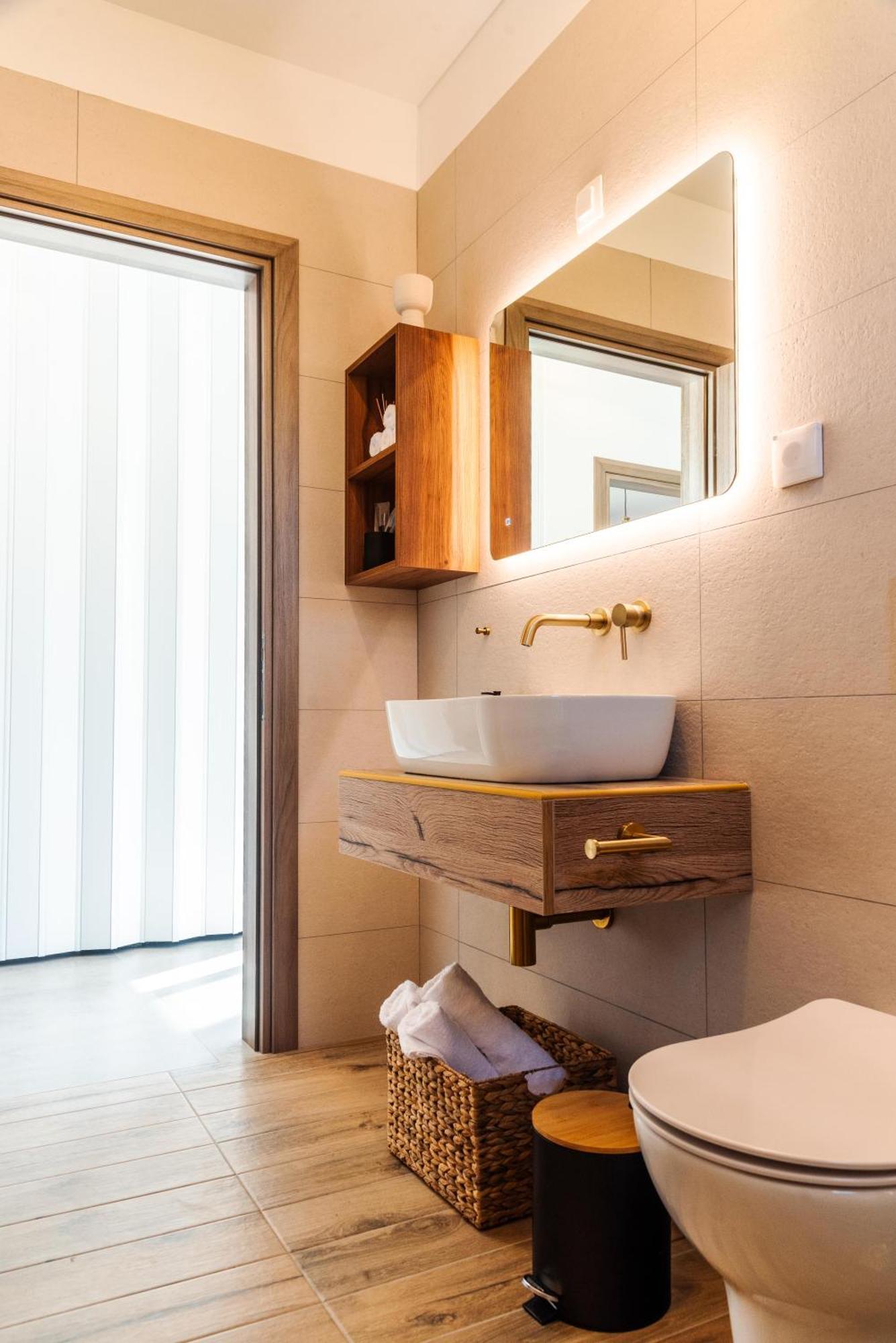 Villa Rustic Charm *