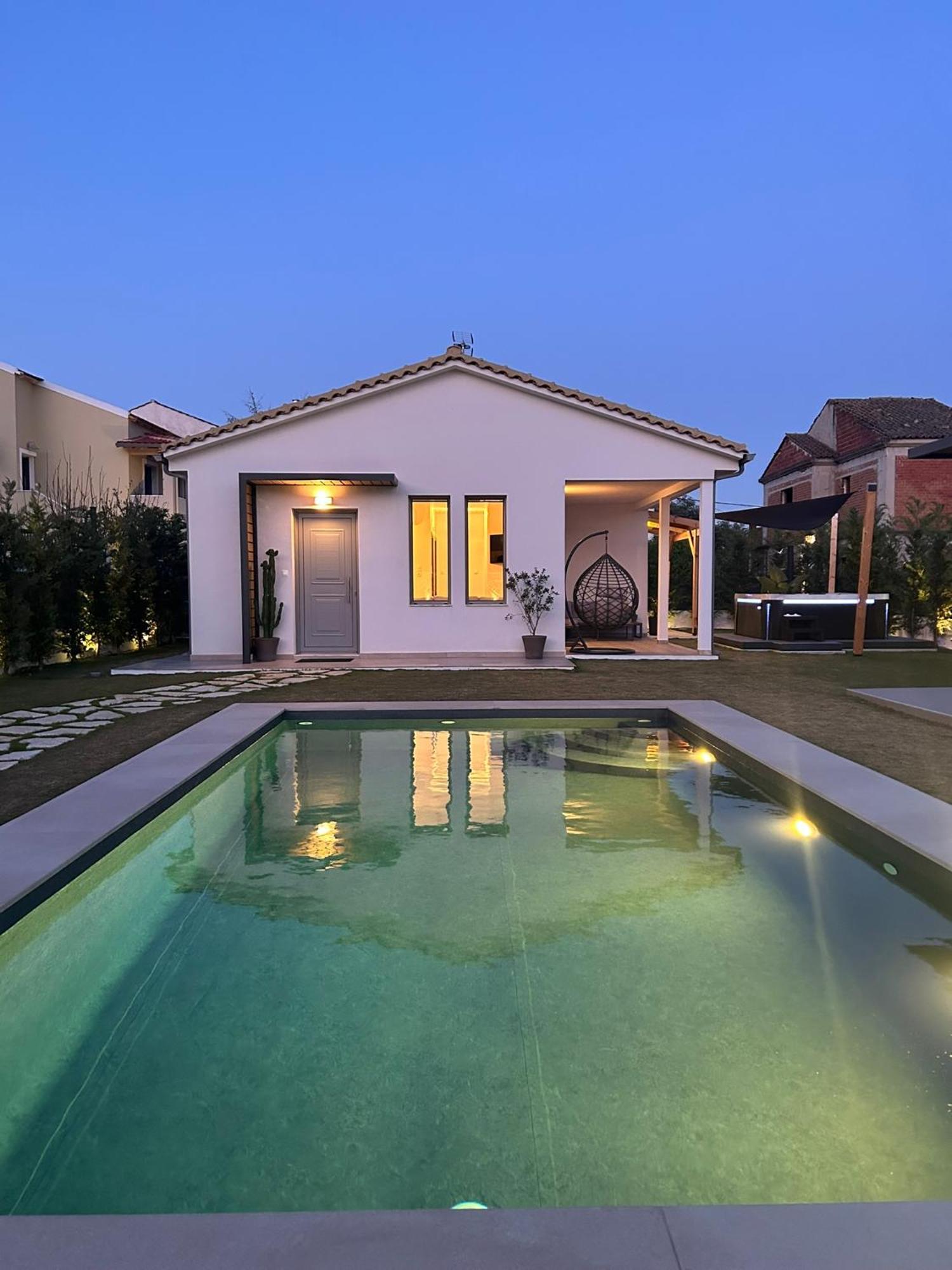 Villa Rustic Charm Petrití